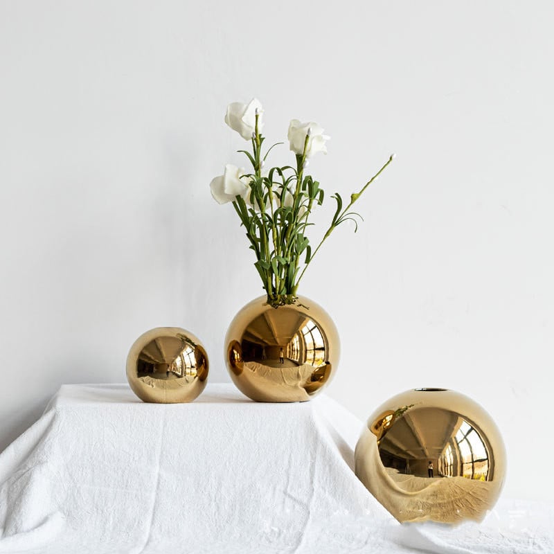 The Aurelia Gold Vase